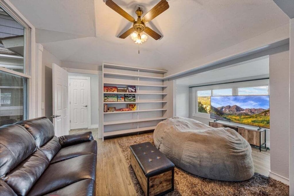 Casa Mattia - Stayshores 4 Bedroom Home