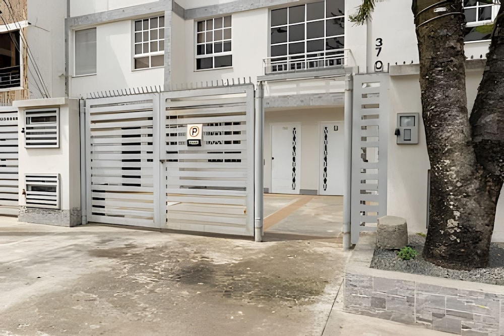 Apartaestudios San Fernando