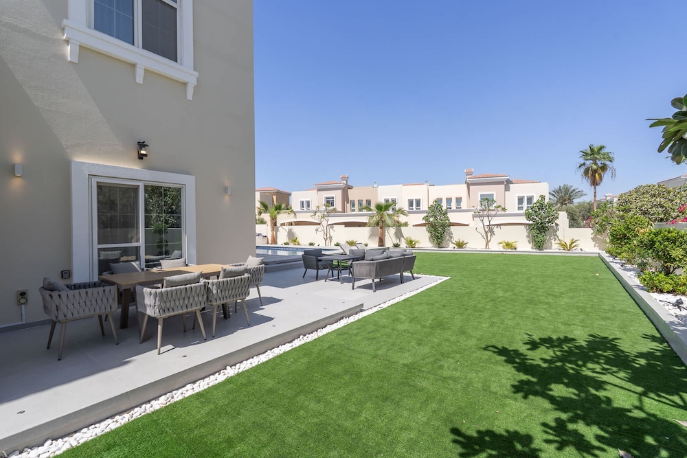 Luxury 4BR Villa-al Reem 3-perfect Family Getaway
