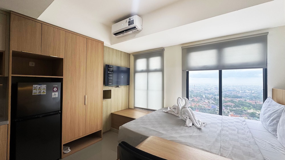 Pollux Chadstone Cikarang