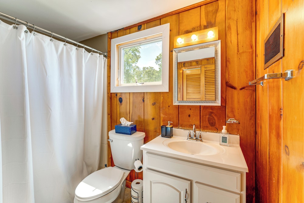 Steps to Powers Lake: Wisconsin Family Home