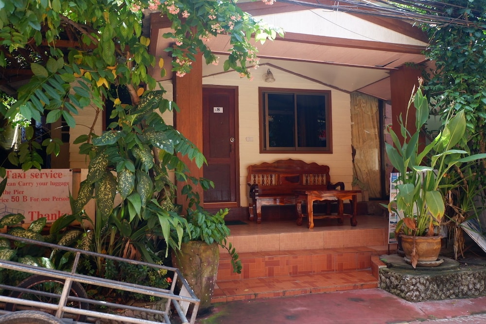 Harmony House - Hostel
