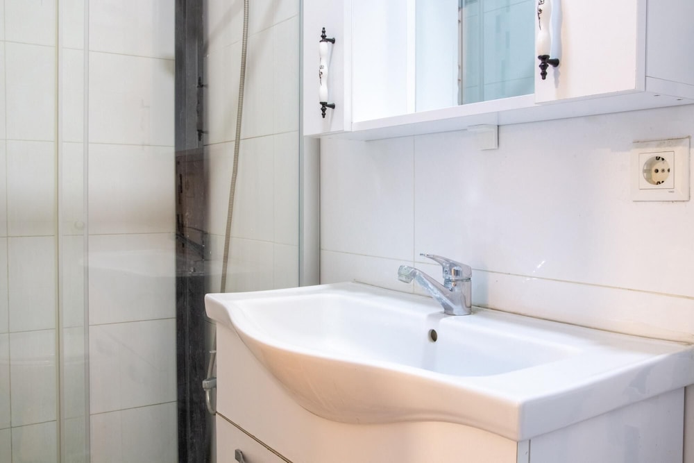 Cozy Studio Flat 5 min to Kordon Alsancak in Izmir view 4