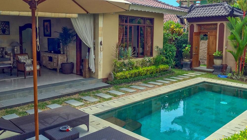 Devi's Place