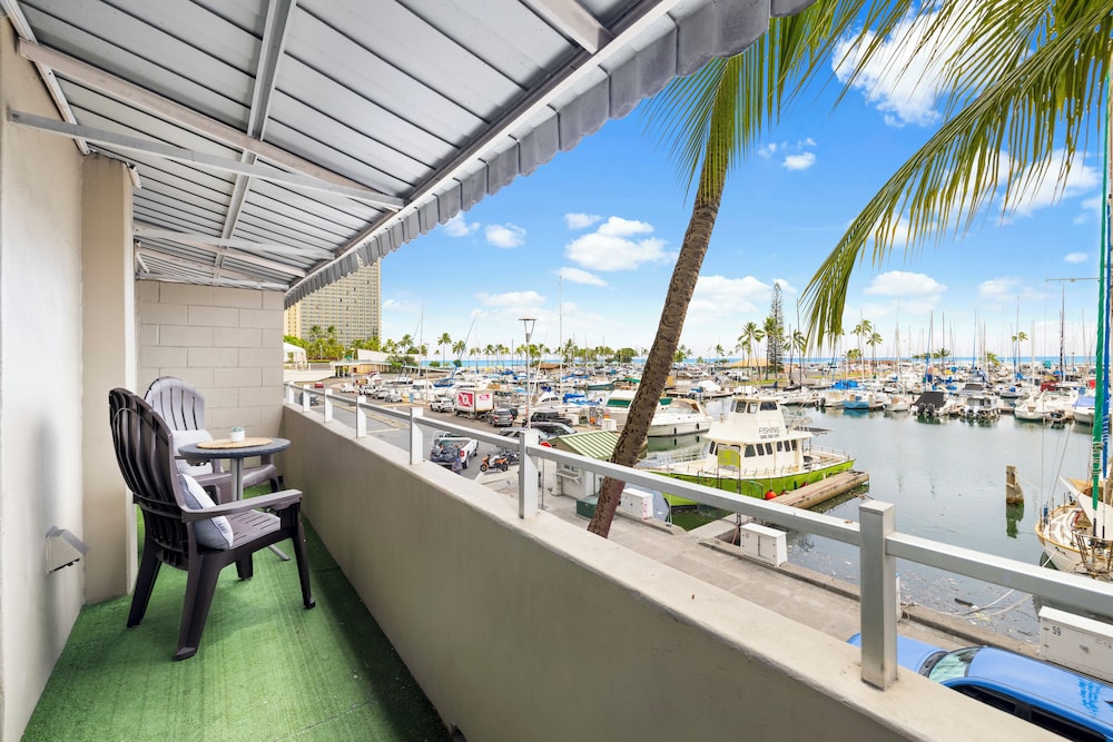 Ilikai Marina 1Bedroom