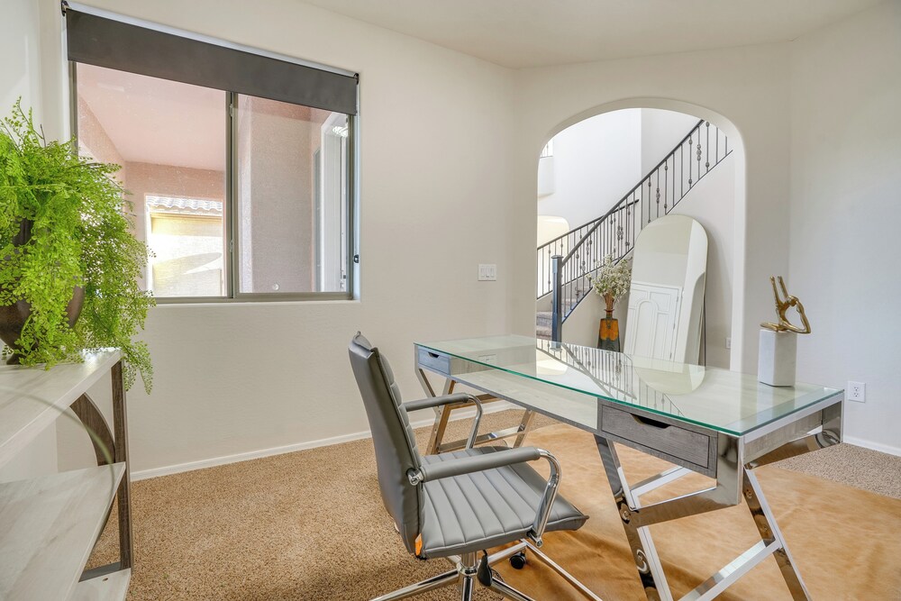 Close to Golf & Hiking: Home in Litchfield Park