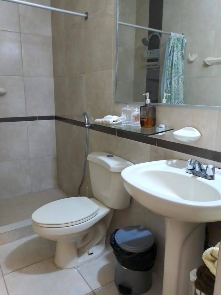 Room in Guest Room - Room in Comfortable Apartment Located on the Beach Very Close to the City