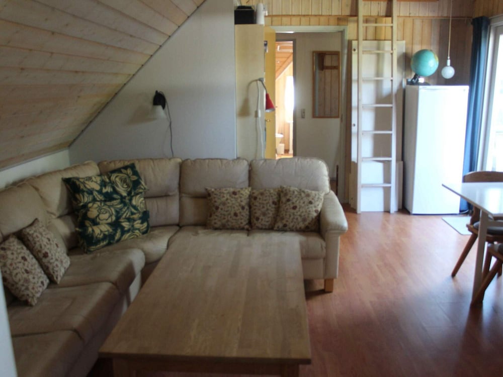 4 Star Holiday Home in Hals