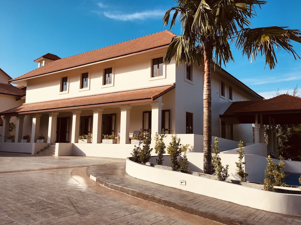 Le MENARA KHAO LAK