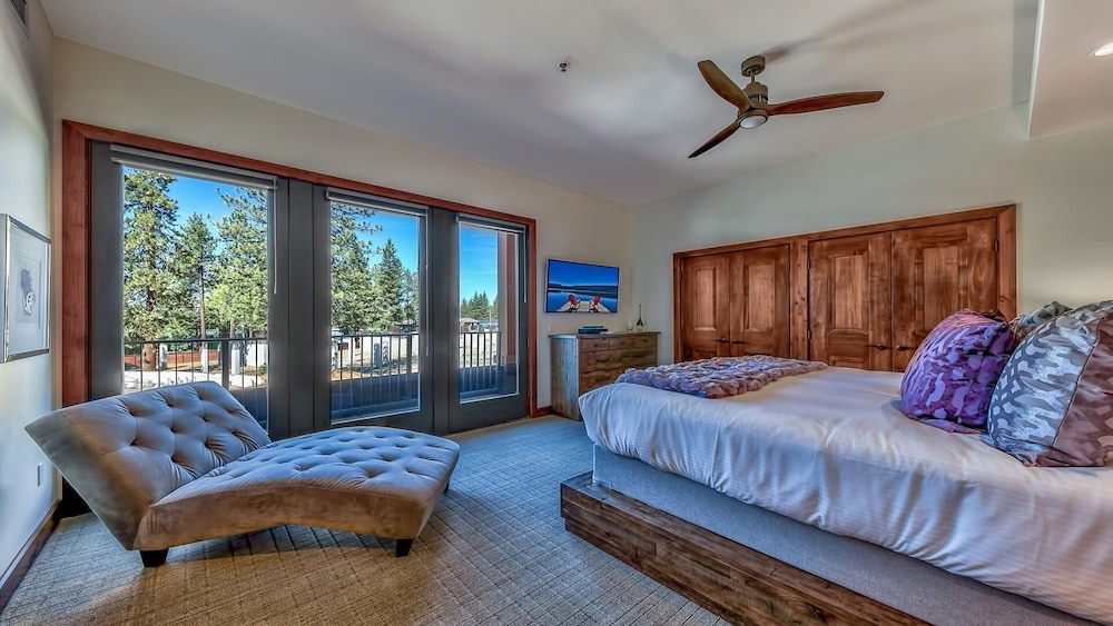 Heavenly Lake Tahoe Ski Resort