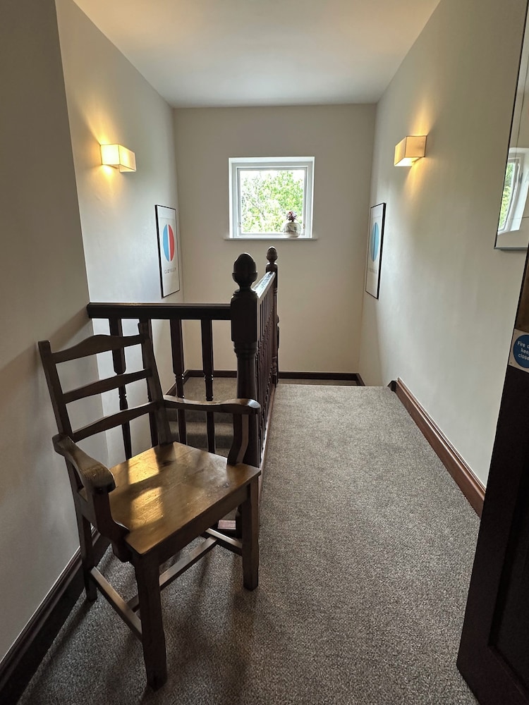 Eldon's Bed & Breakfast