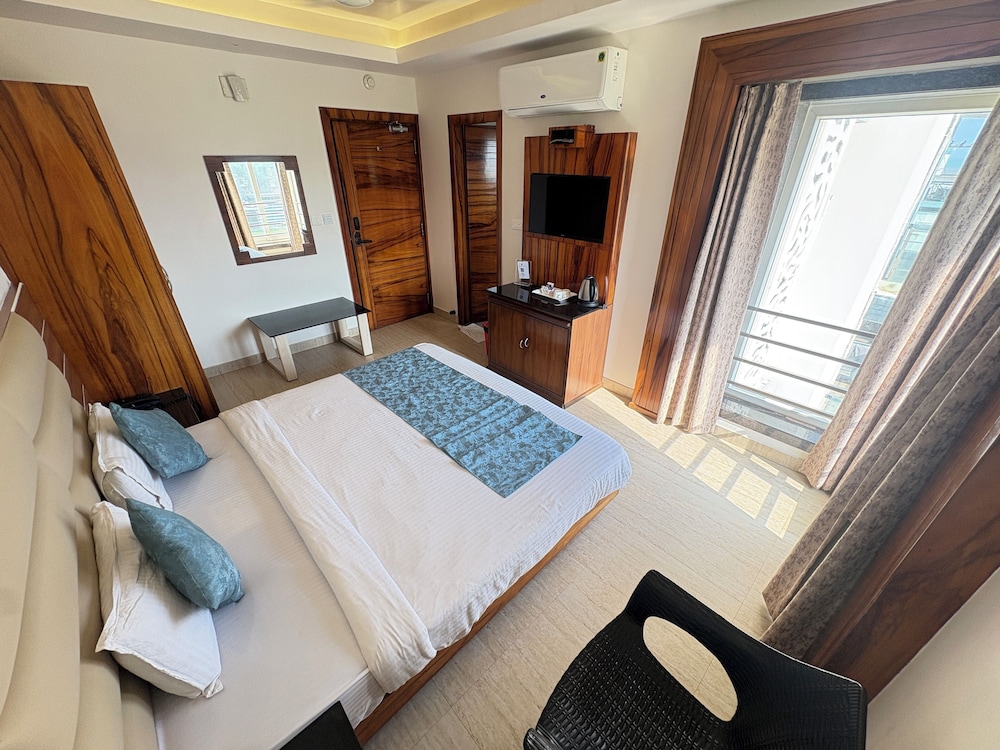 Hotel Golden Palace Rivera Puri