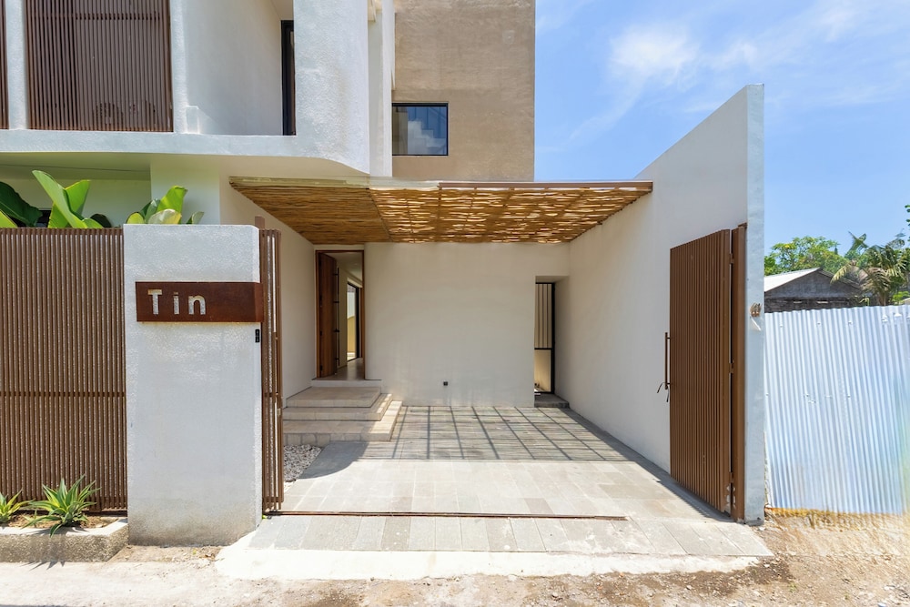 Villa Tin by Pertama Management