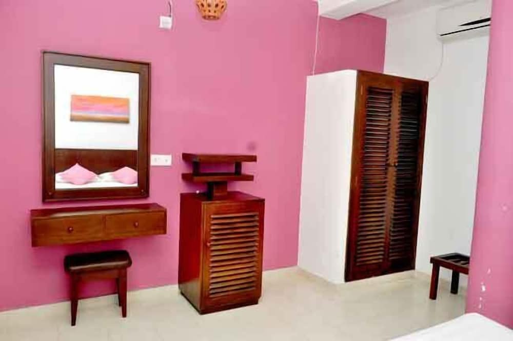 Lavendish Beach Resort