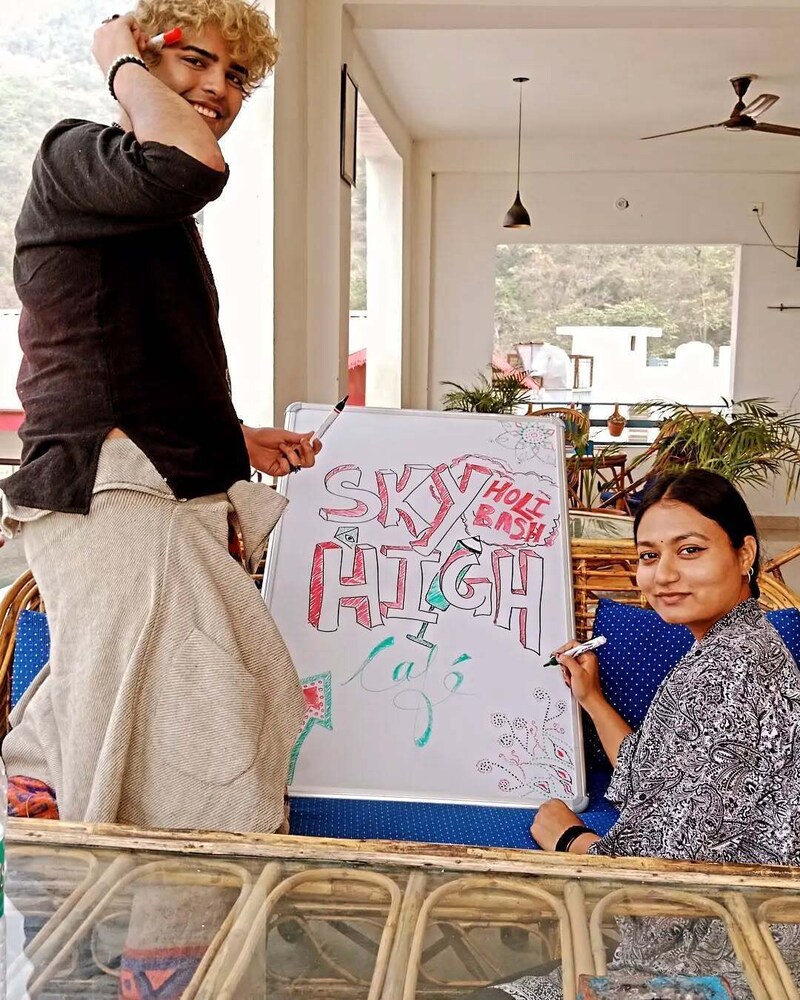Skyard Hostel & Homestay (Harsil Valley)