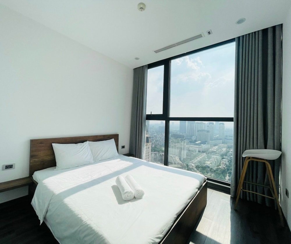 Vinhome SkyLake - Service Apartment