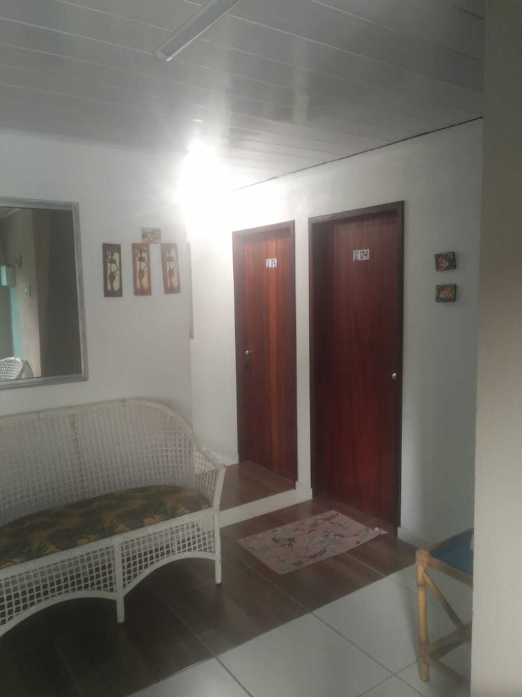 Hostel Pousada Flor de Paris
