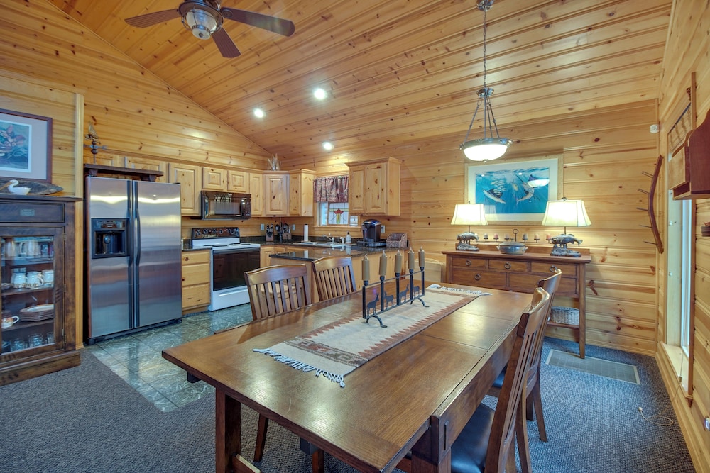Boat Dock & Deck: Waterfront Cabin on Grand Lake