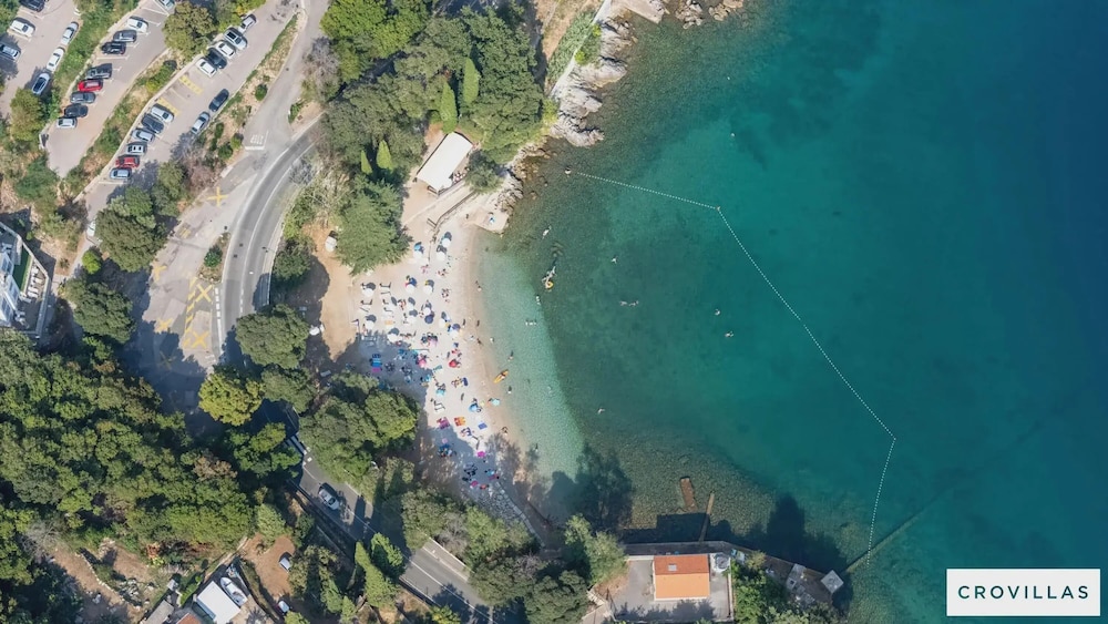 Villa Lauriana Nearby Opatija - Crovillas