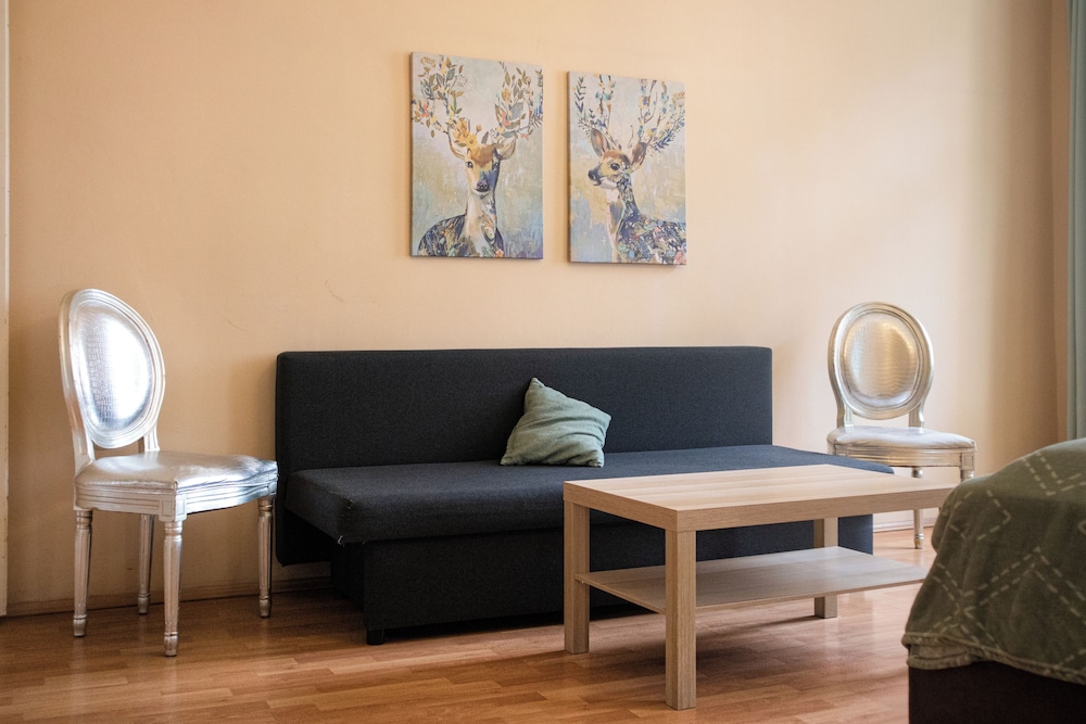 2BR Apartment Central Long Stay