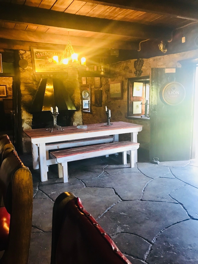 Portland Manor