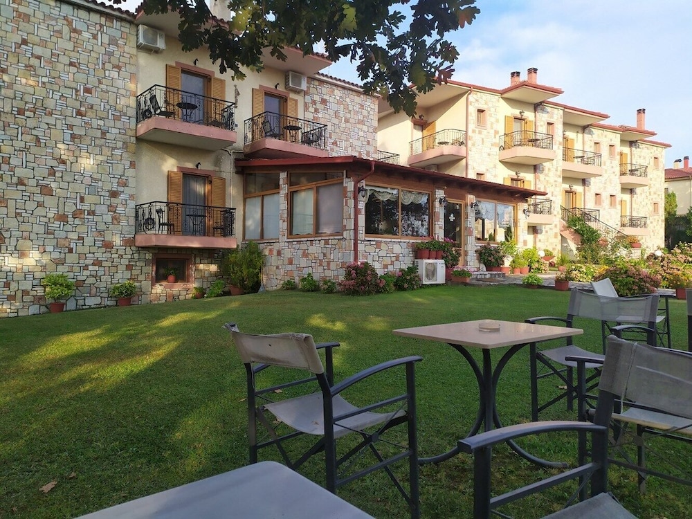 Orama Hotel