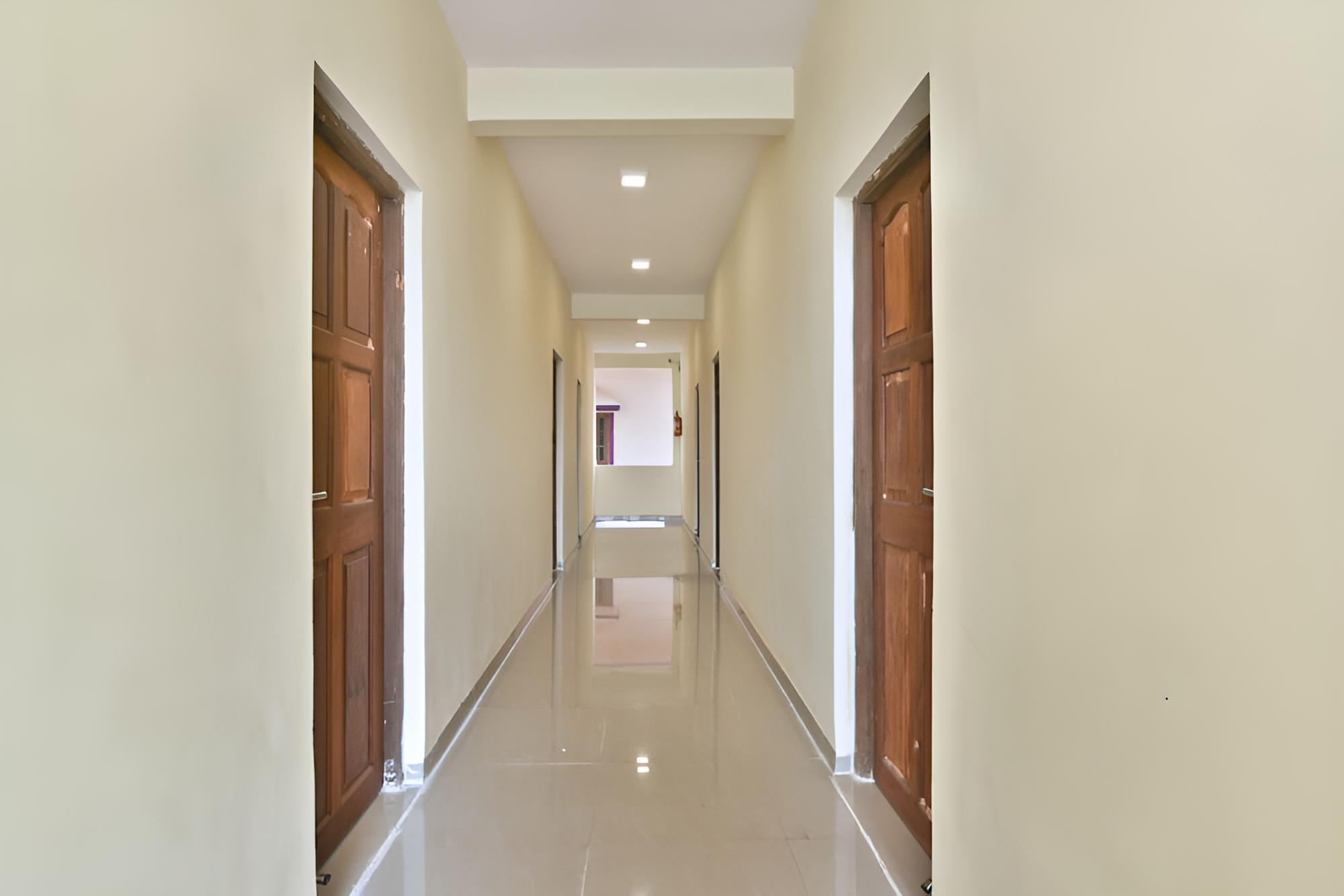 Hotel Rajeshwar