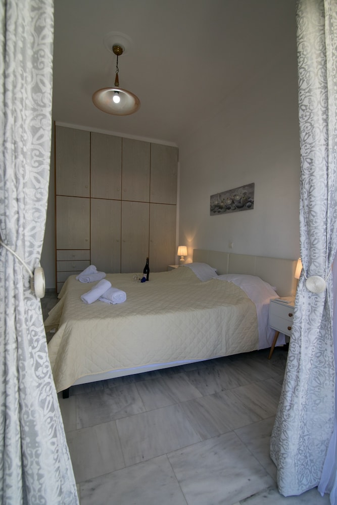 Aias Luxury Apartments view 3