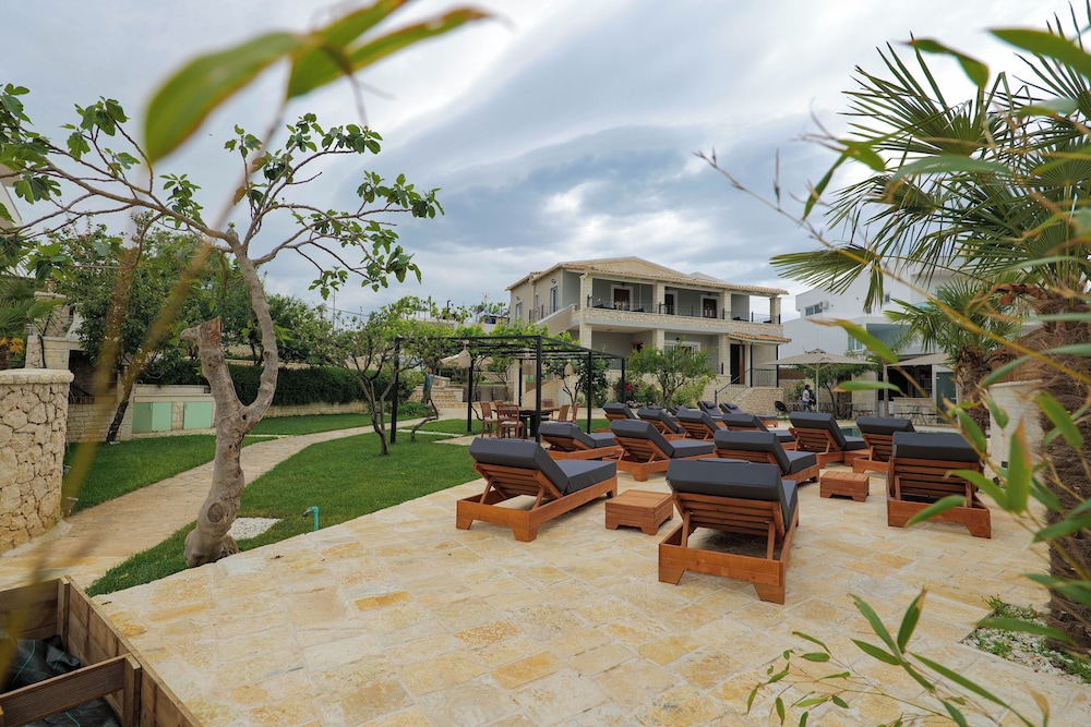 Casa Del Mar