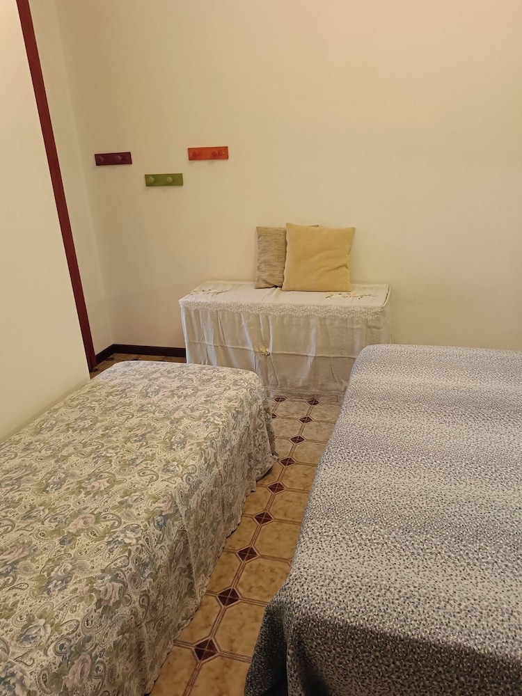 Functional Flat Near the Beach With Garden