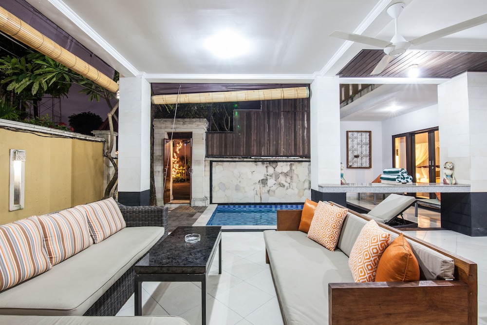 Hotel Surya Mas Villa - Image 1