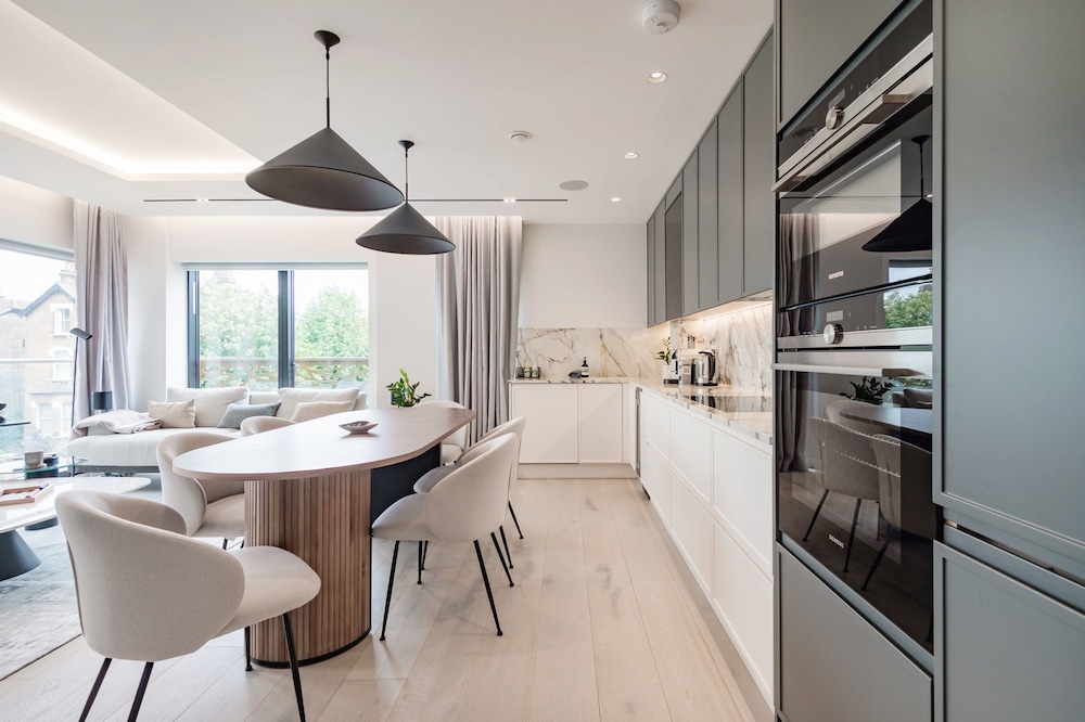 The Modern Glasshouse - by Out of Office Lifestyle
