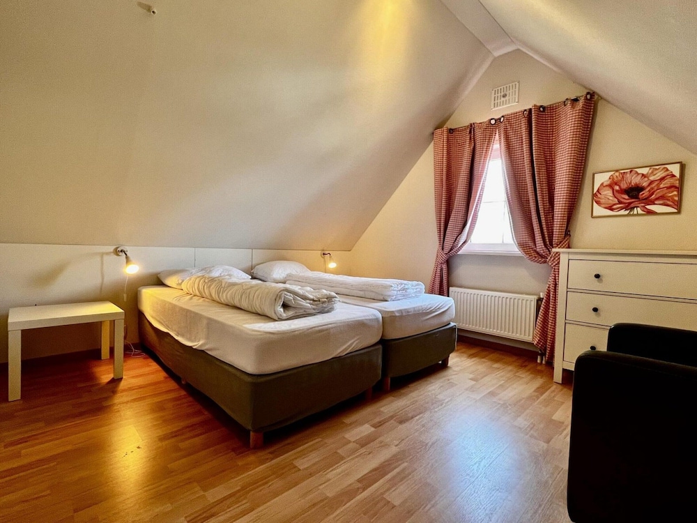 Holiday Home in Sint Maartenszee for 6