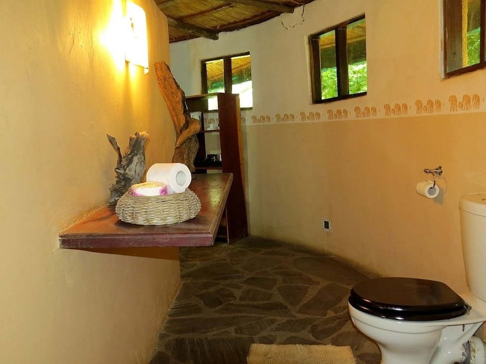 Croc Valley Camp