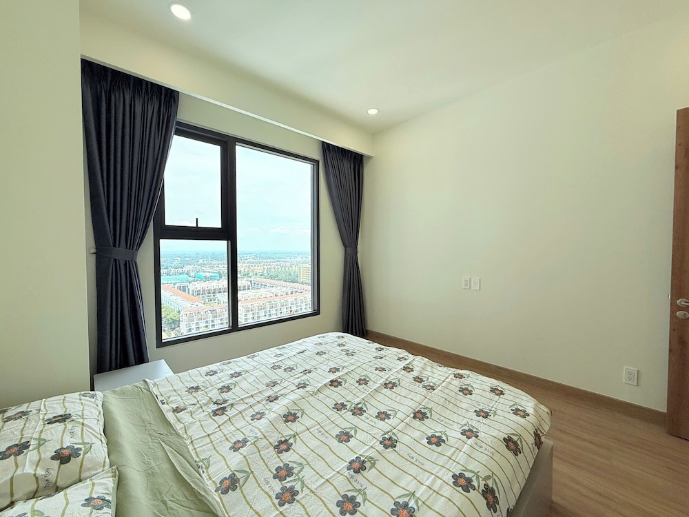 Homie's The Glory Apartment