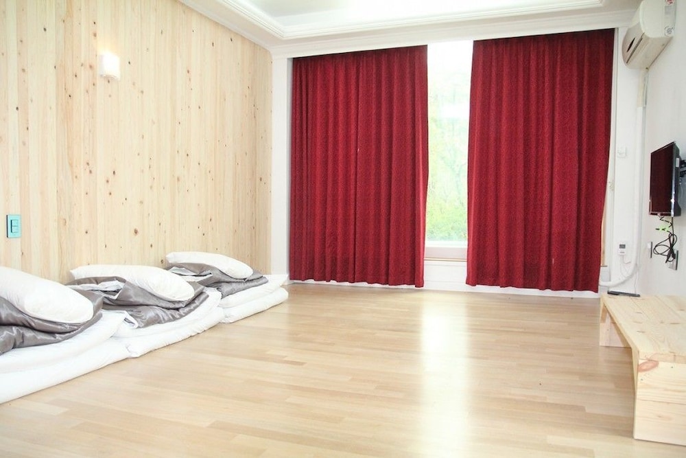Ok-san Seowon Guest House