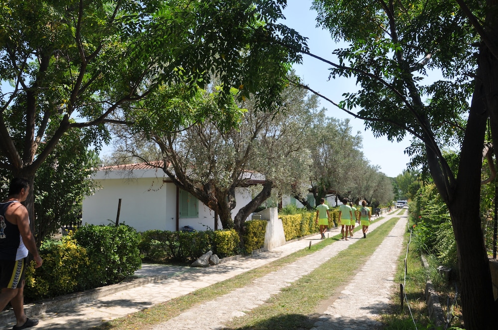 Villaggio Borgo degli Ulivi