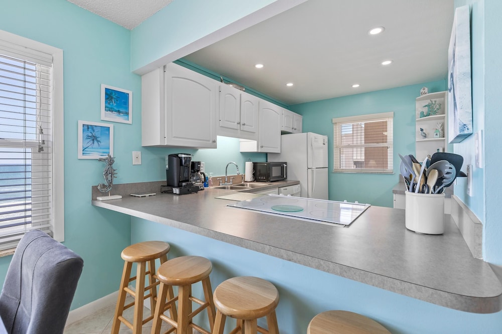 Sea Coast Condominium 418