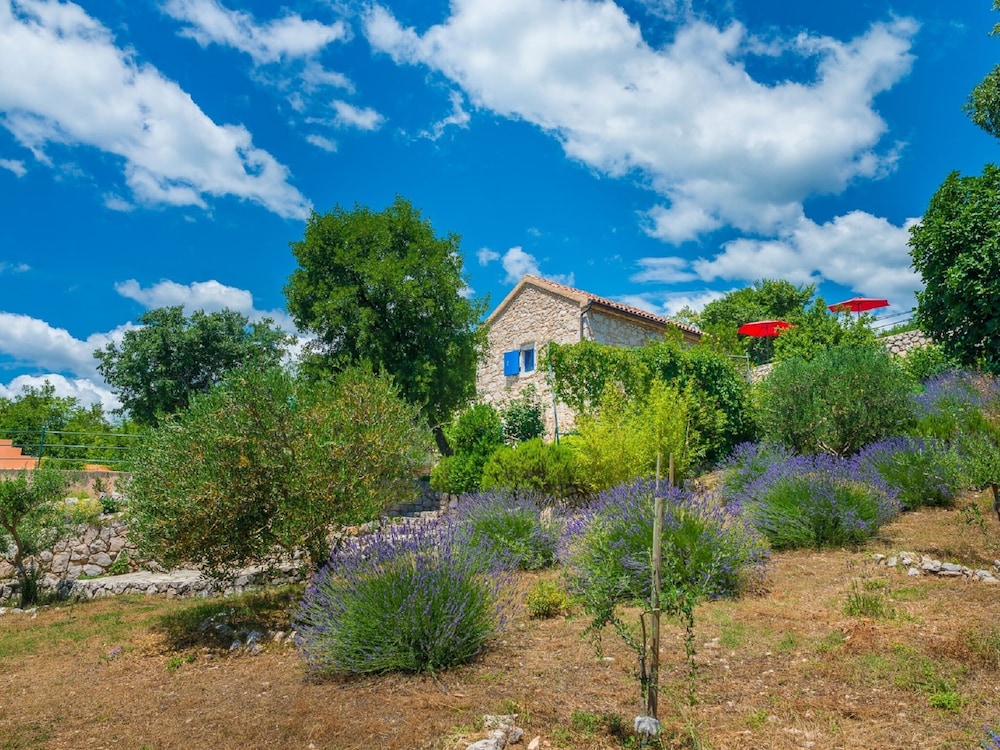 Rural House for 2 With Private Pool, Outdoor Kitchen, Fenced Garden & Sea View view 5