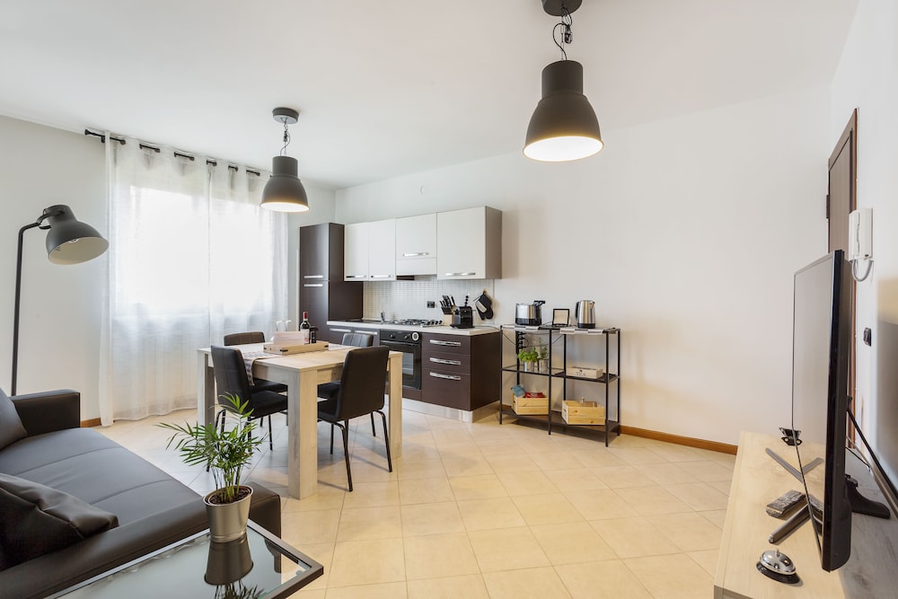 Giuliari en Verona — kitchen