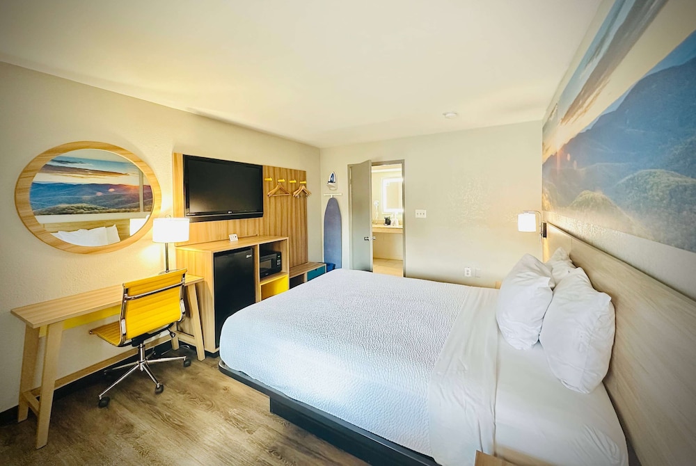 Days Inn by Wyndham WestEnd Alexandria,VA Washington DC Area - Property Image 22