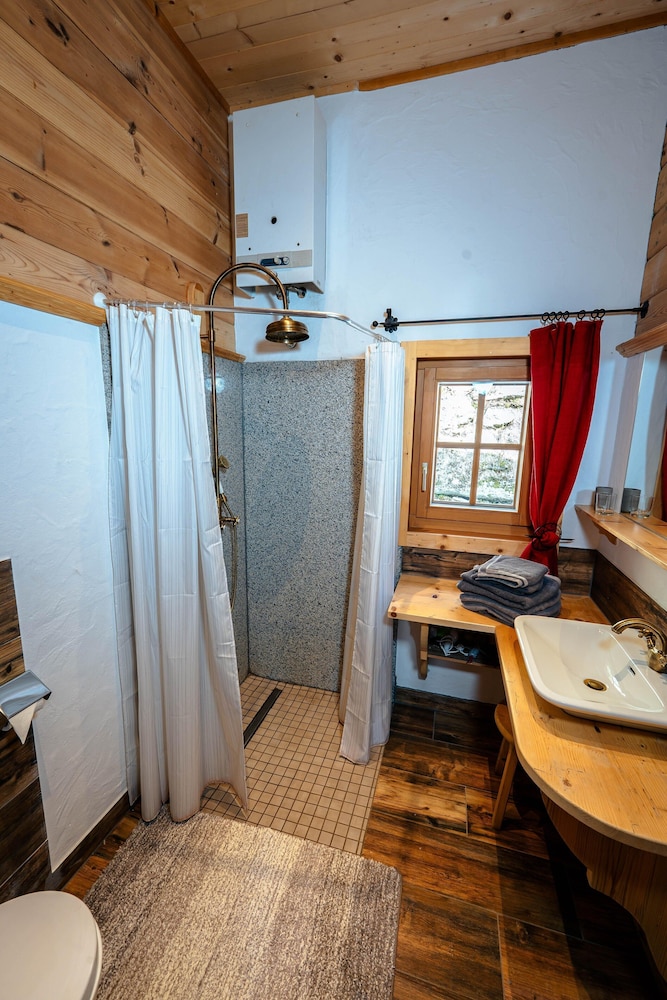 Rustic hut on the Mountain in Salzburg
