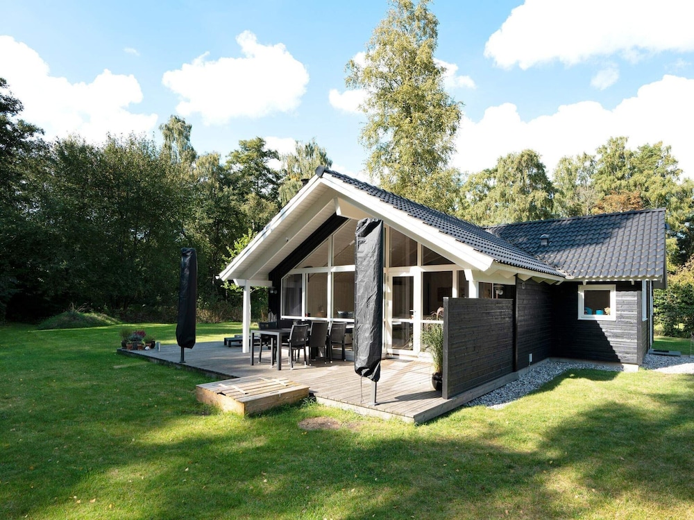6 Person Holiday Home in Frederiksvaerk