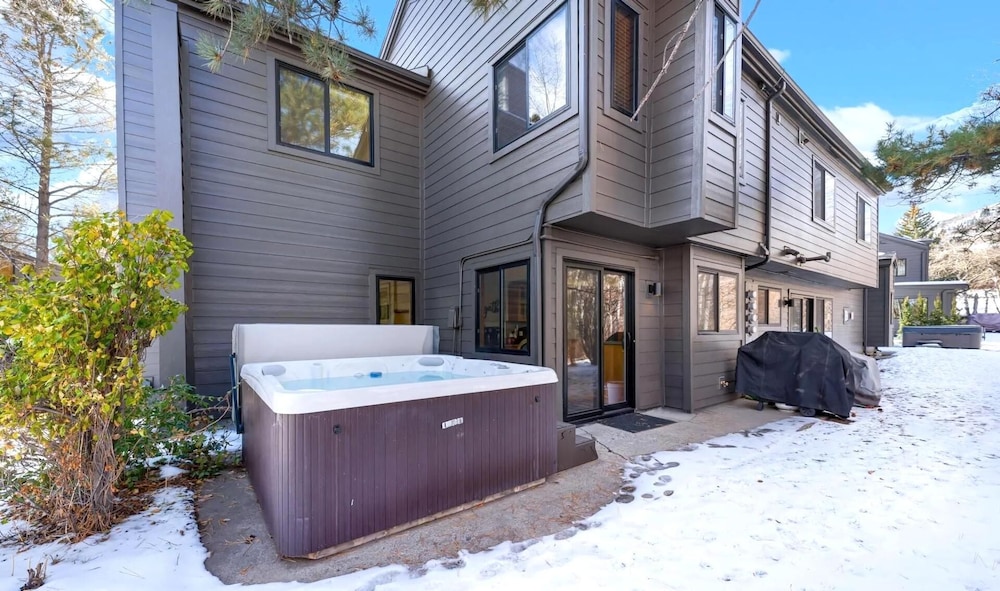 Park City Hct-26c Hot Tub KBM Resorts