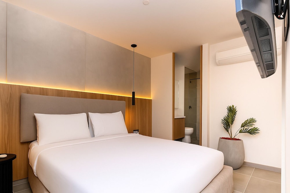 Metropolitan Living by HOUSY