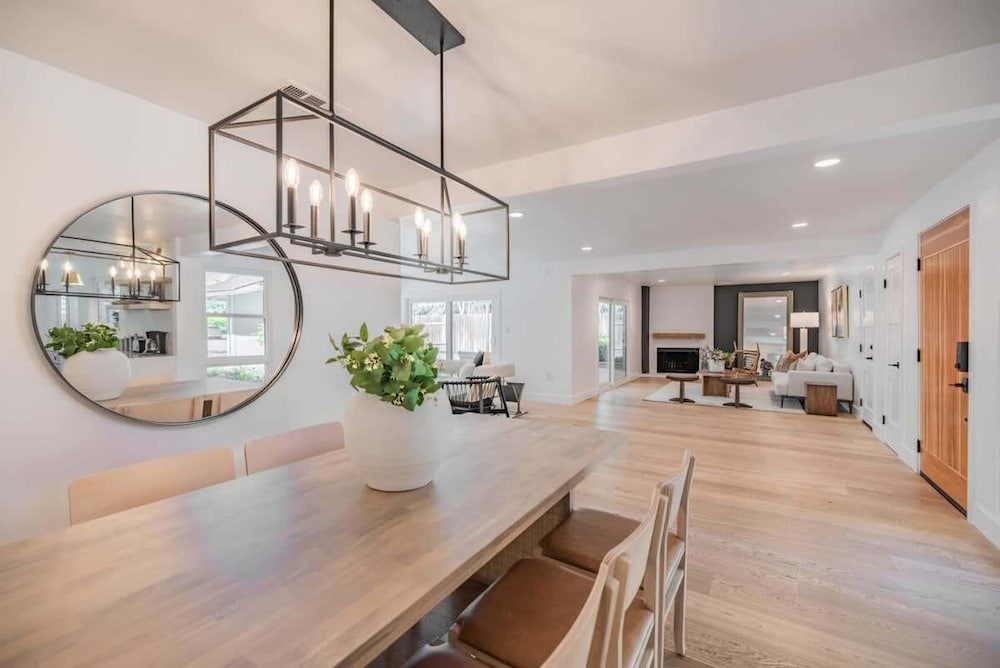 @ Marbella Lane - Cozy Modern Home w/ Relaxing Design & Pool