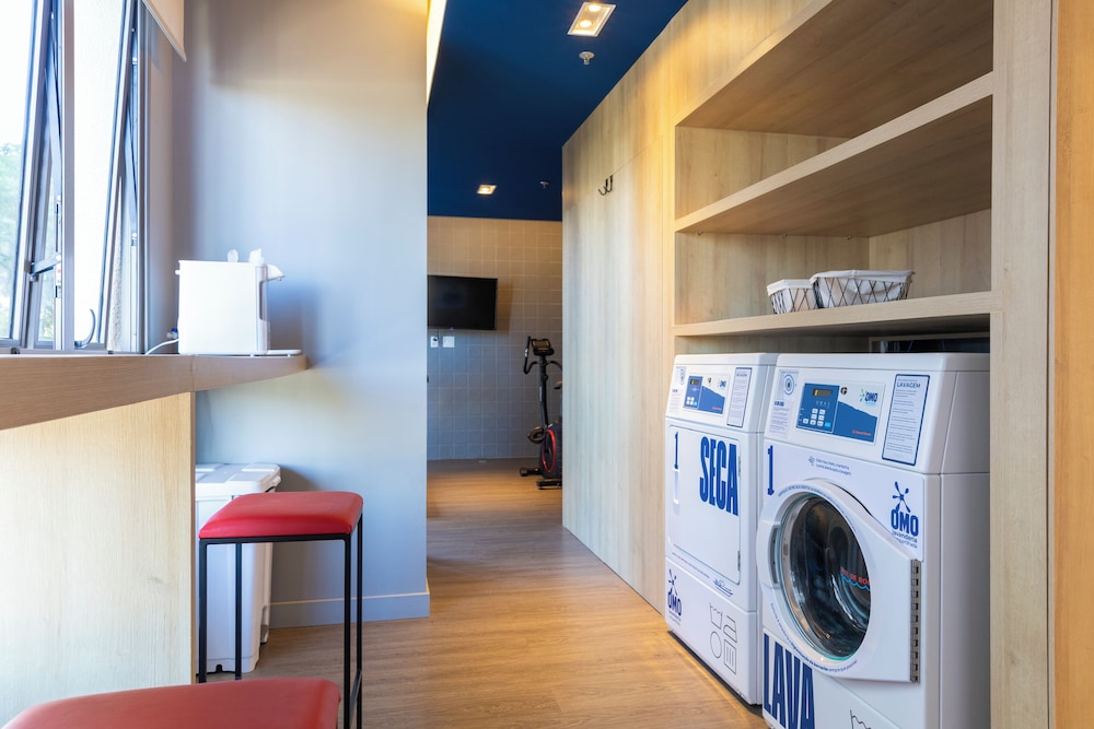Modern, fully equipped, and well-lit with AC and gym