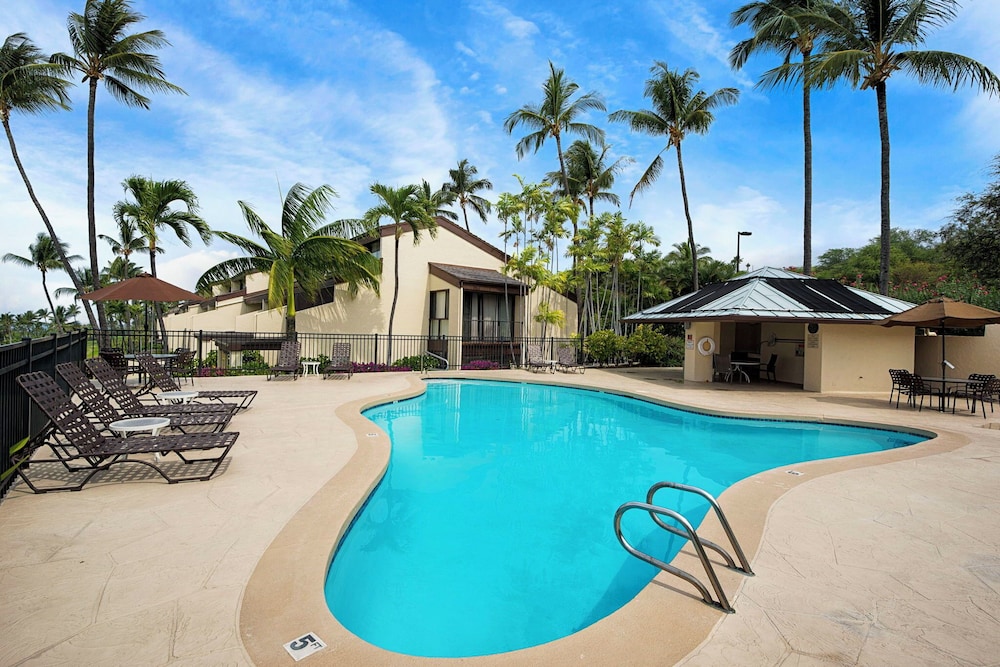 Fully Air-conditioned - Updated Top Floor Including Loft - Ocean Views - Vrkcv
