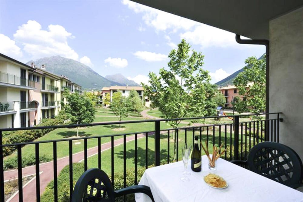 Flat in Porlezza With Mountain View photo 1