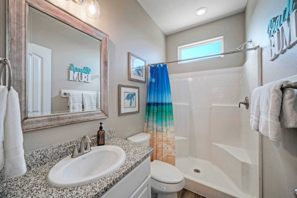 The Beautiful Place by Avantstay Mins to Beach + Family-friendly Pool